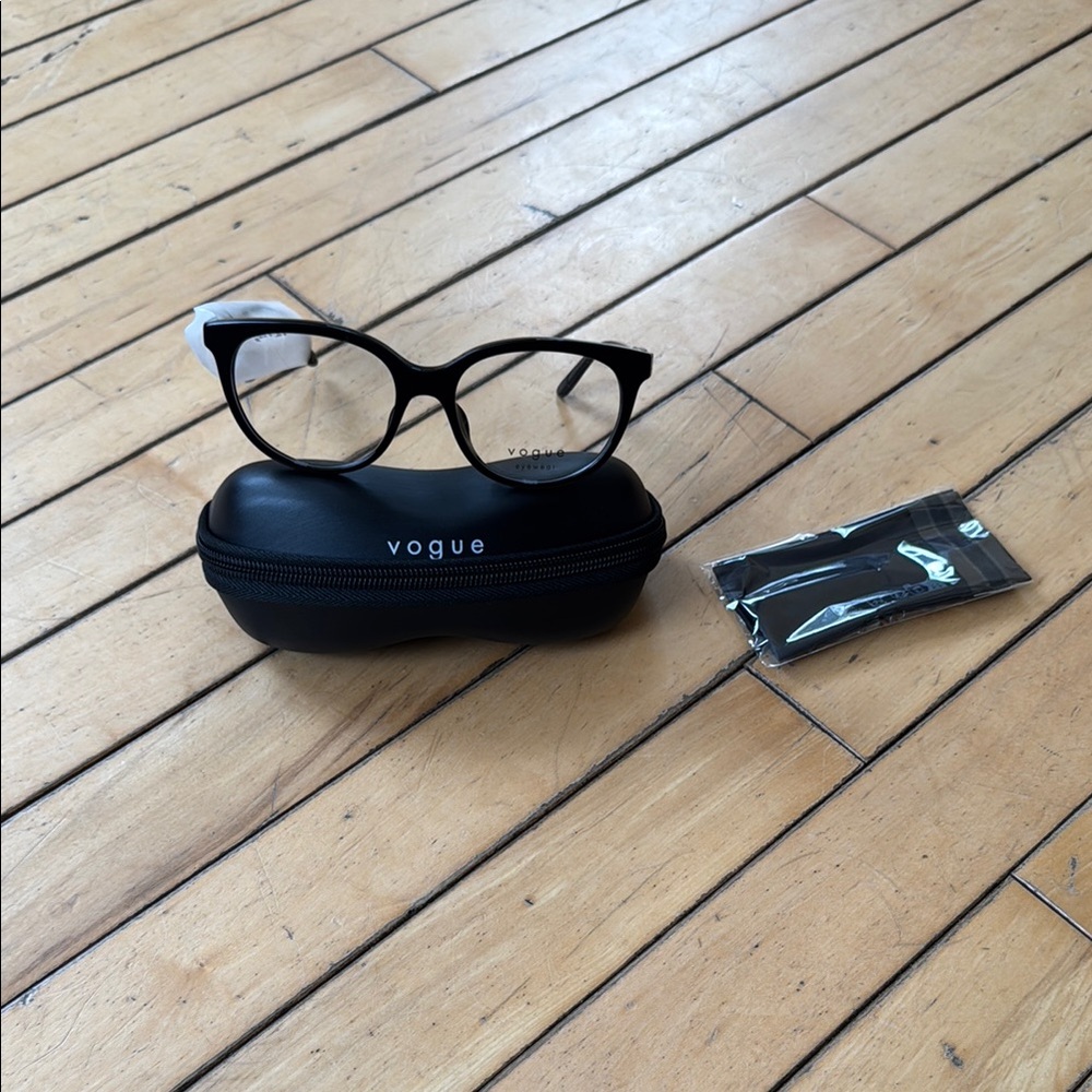 Vogue Black Women's Glasses